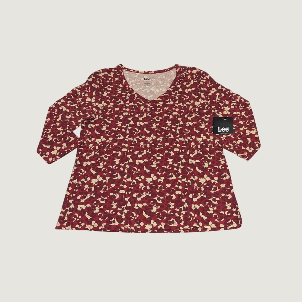 Lee LS Tee Size S Red Modern Leopard Print V-Neck Cotton Casual Layer Streetwear